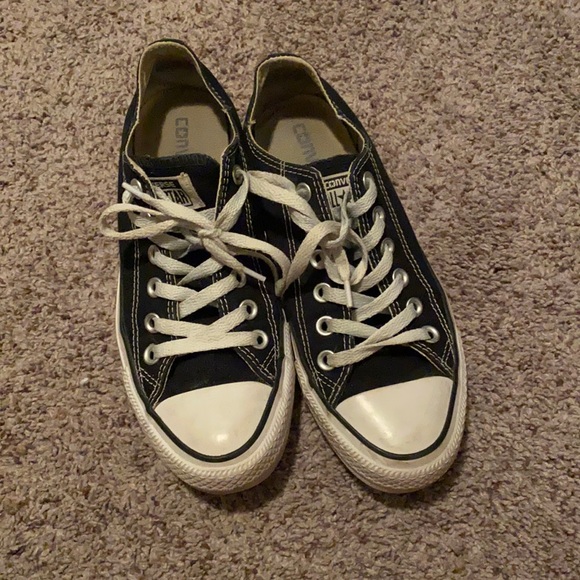 Converse Shoes - Black converse, size women’s 7